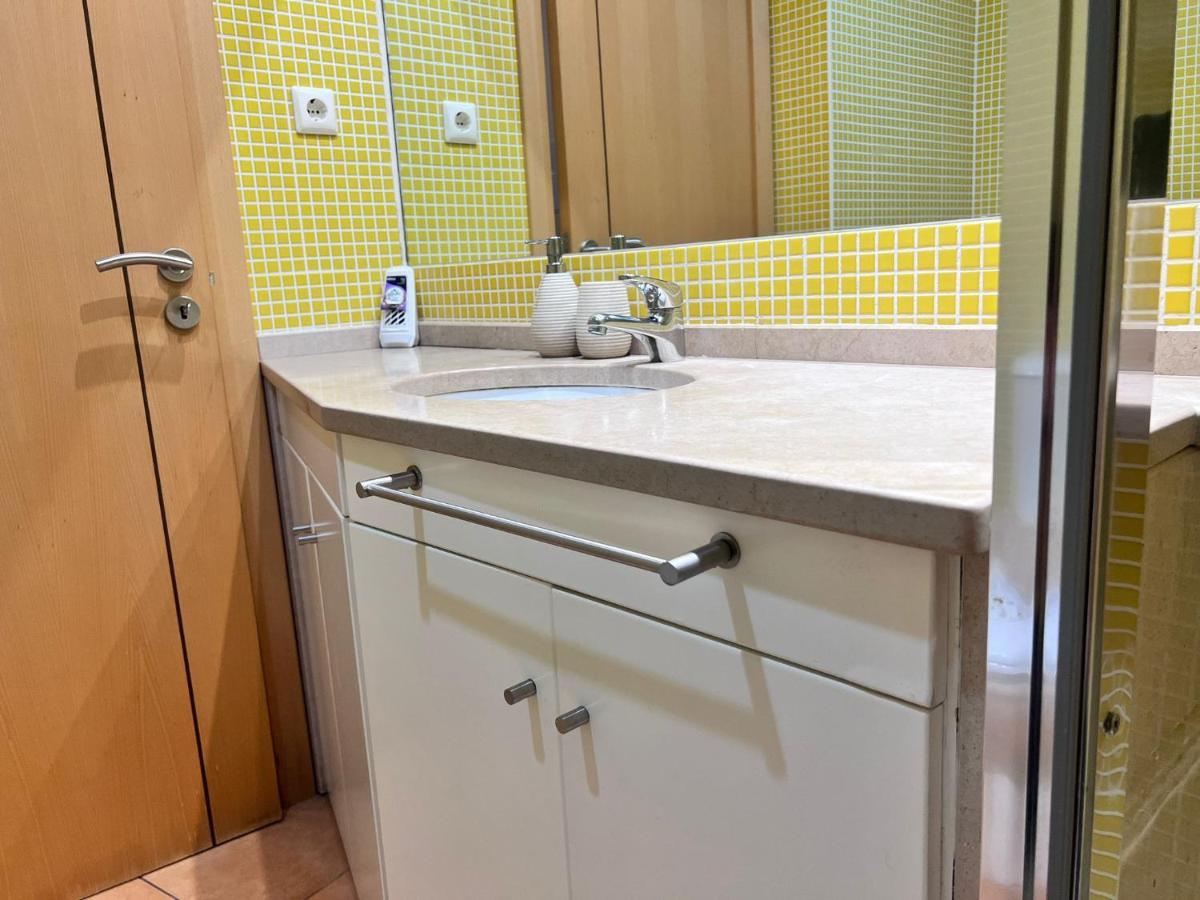Armacao De Pera Ocean Terrace With Pool By Homing Apartamento Exterior foto
