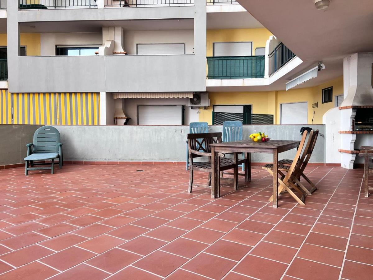 Armacao De Pera Ocean Terrace With Pool By Homing Apartamento Exterior foto