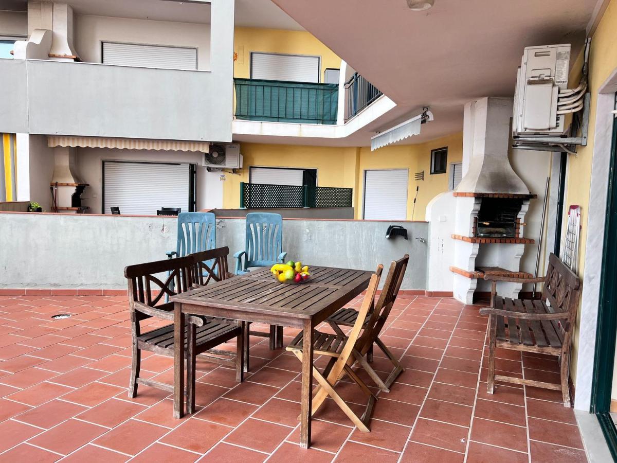 Armacao De Pera Ocean Terrace With Pool By Homing Apartamento Exterior foto